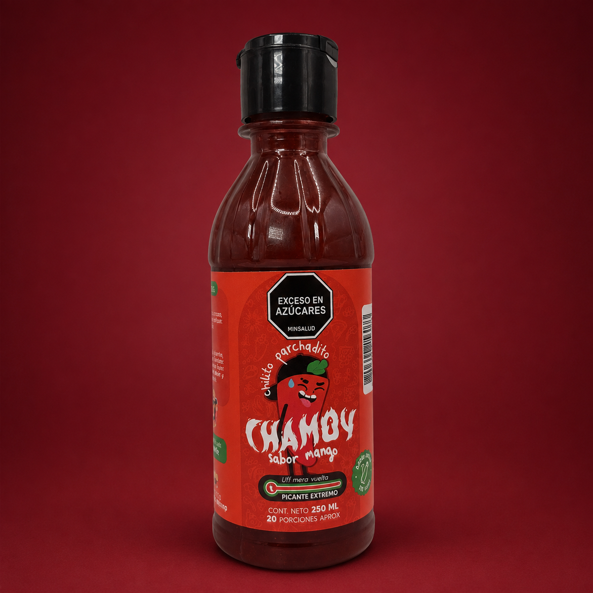 Chamoy mango picante extremo 250ml sobre fondo vino