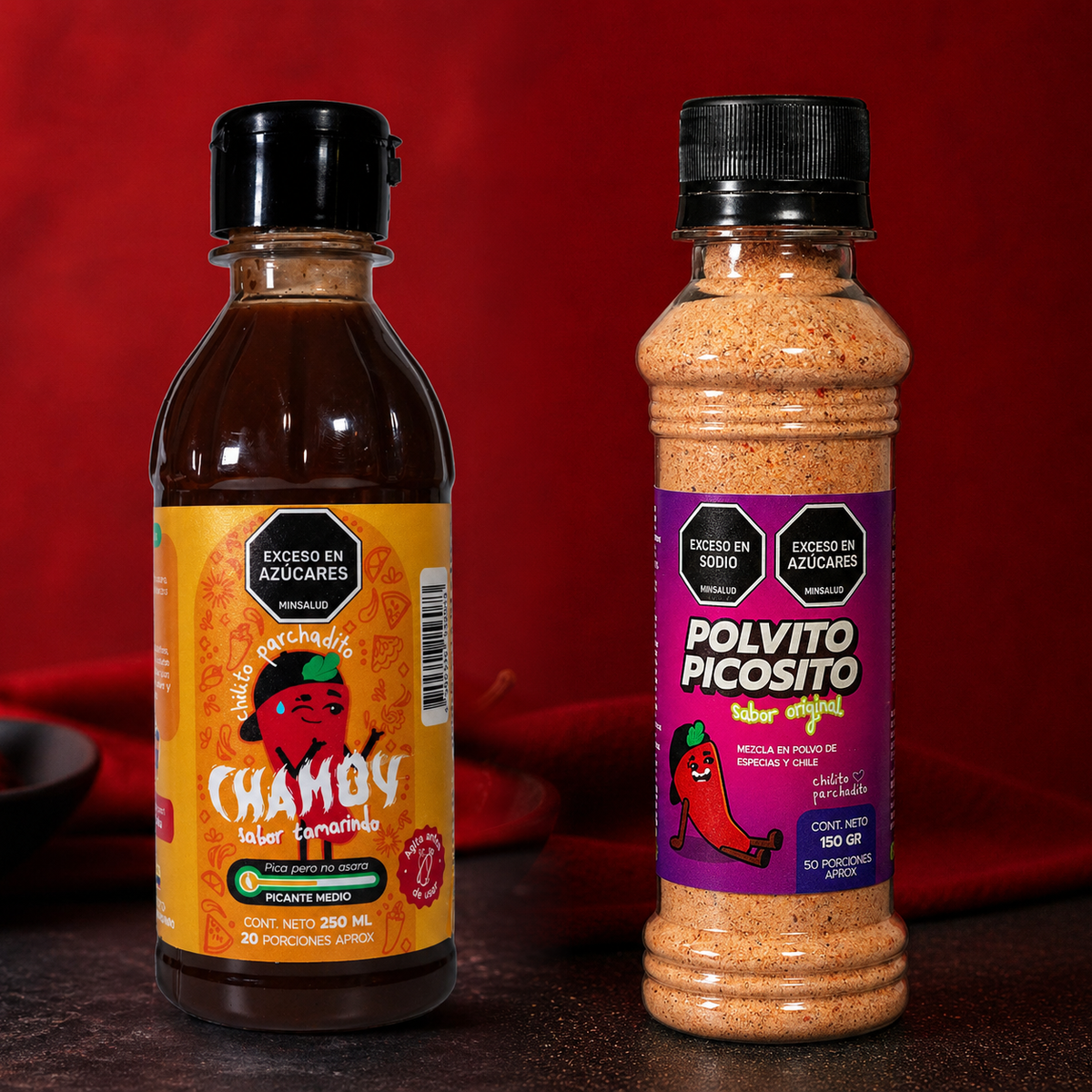 Dúo Dinámico Pequeño: Chamoy de tamarindo picante medio de 250 ml y Polvito Picosito de 150 g