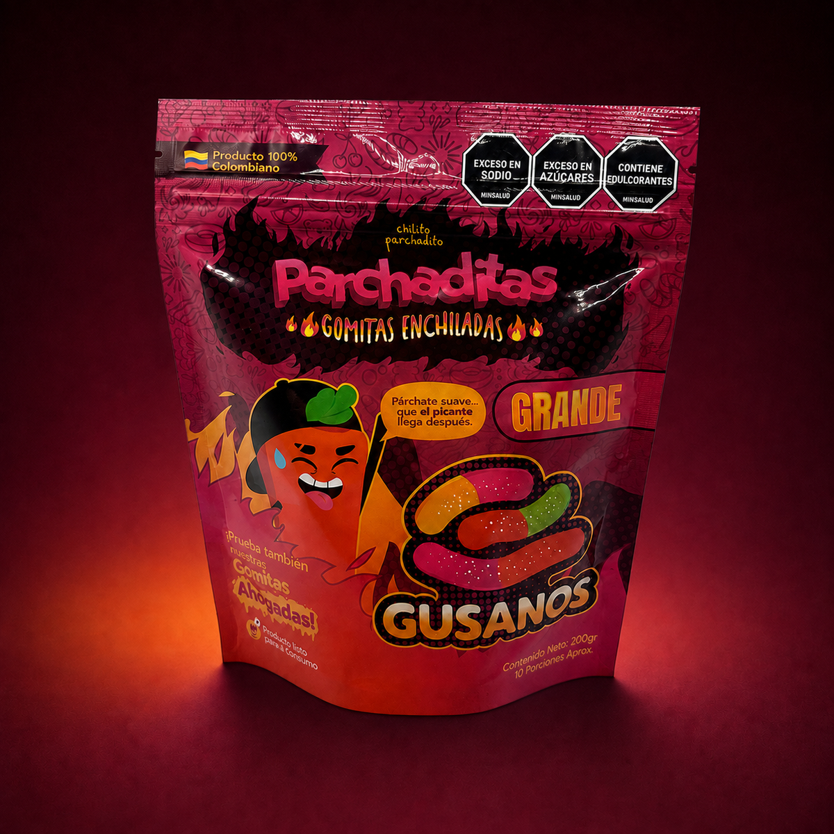 Gomitas enchiladas de gusanitos de 200 g sobre fondo vino